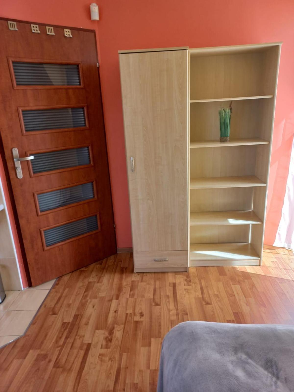 Apartamenty Junona Nad Morzem, W Domu Z Ogrodem, Obok Stegna I Jantar Junoszyno Exterior photo