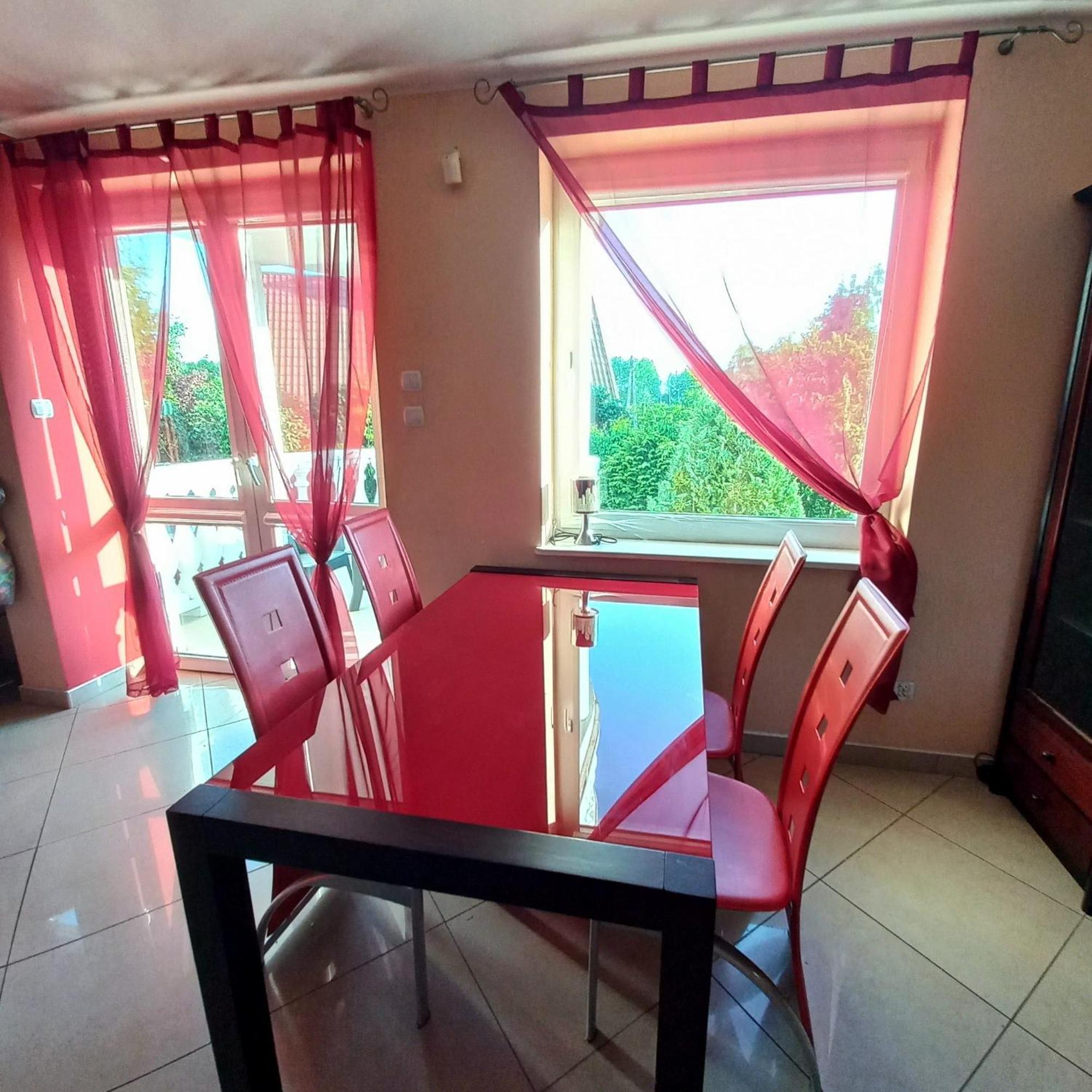 Apartamenty Junona Nad Morzem, W Domu Z Ogrodem, Obok Stegna I Jantar Junoszyno Exterior photo